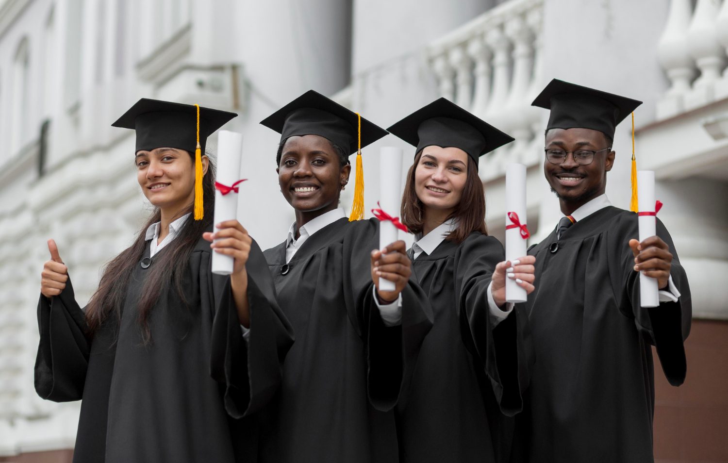 Por que reconhecer seu título cursado fora? Entenda a importância da revalidação de diplomas estrangeiros no Brasil