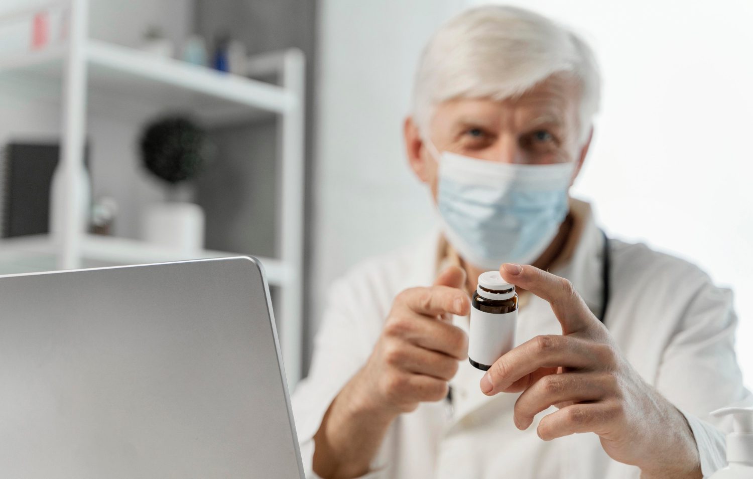 O Tofacitinib (Xeljanz®)deve ser custeado pelo Plano de Saúde ou pelo SUS?