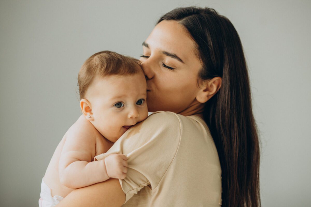 Salário-maternidade para desempregada: ainda é possível receber?