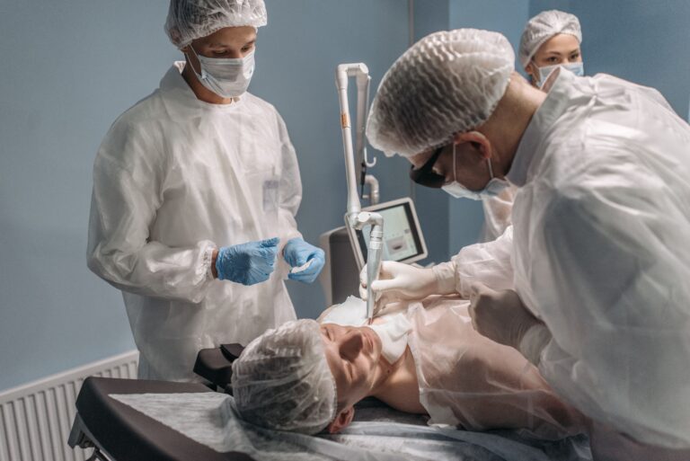 Plano de Saúde deve cobrir complicações de cirurgia estética?